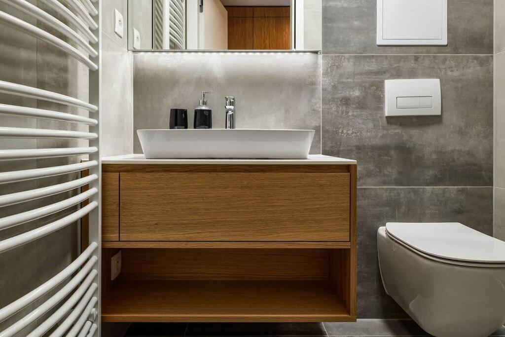 Brand New Mountain Studio & Balcony Harrachov Bagian luar foto